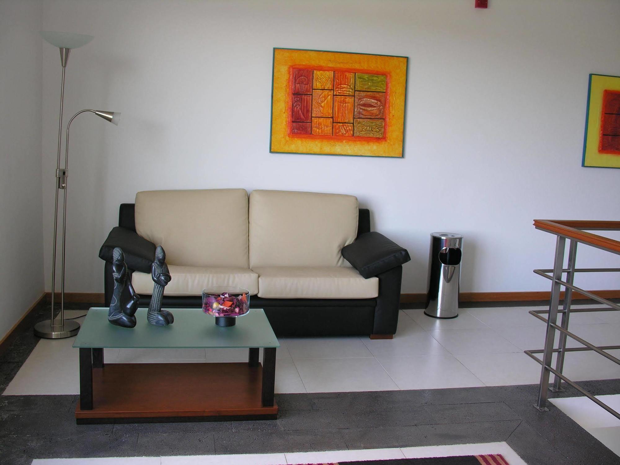 קפלס Acorsonho Apartamentos Turisticos מראה חיצוני תמונה